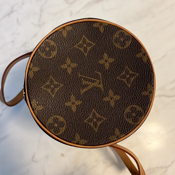 SOLD - Louis Vuitton Papillon 26 - Picture 4 of 11
